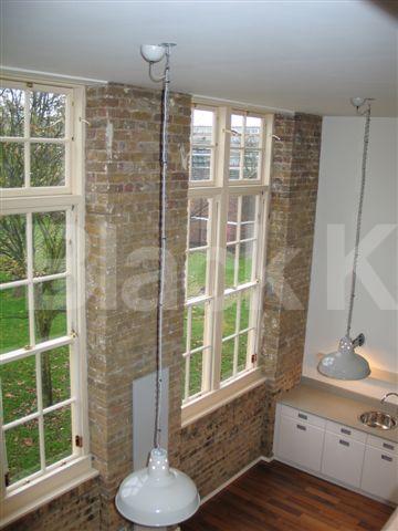 			2 Bedroom, 1 bath, 1 reception Apartment			 Clark Street , Stepney